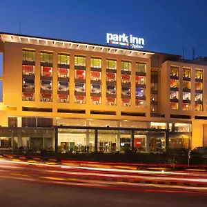https://park-inn-by-radisson-gurgaon-bilaspur.top-gurgaonhotels.com